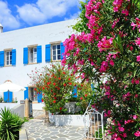 Margarita Hotel Kythira Town Экстерьер фото