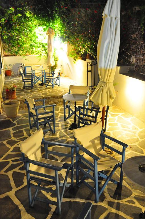 Margarita Hotel Kythira Town Экстерьер фото